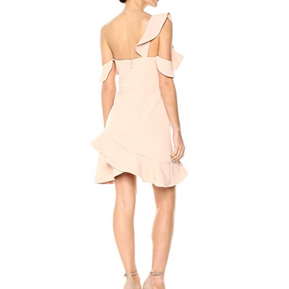 BCBG MAXAZRIA “Malik” in Pale Pink - Picture 2 of 5